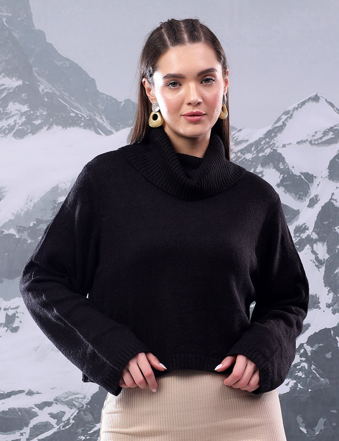 KOTTY Solid High Neck Casual Women Black Sweater 