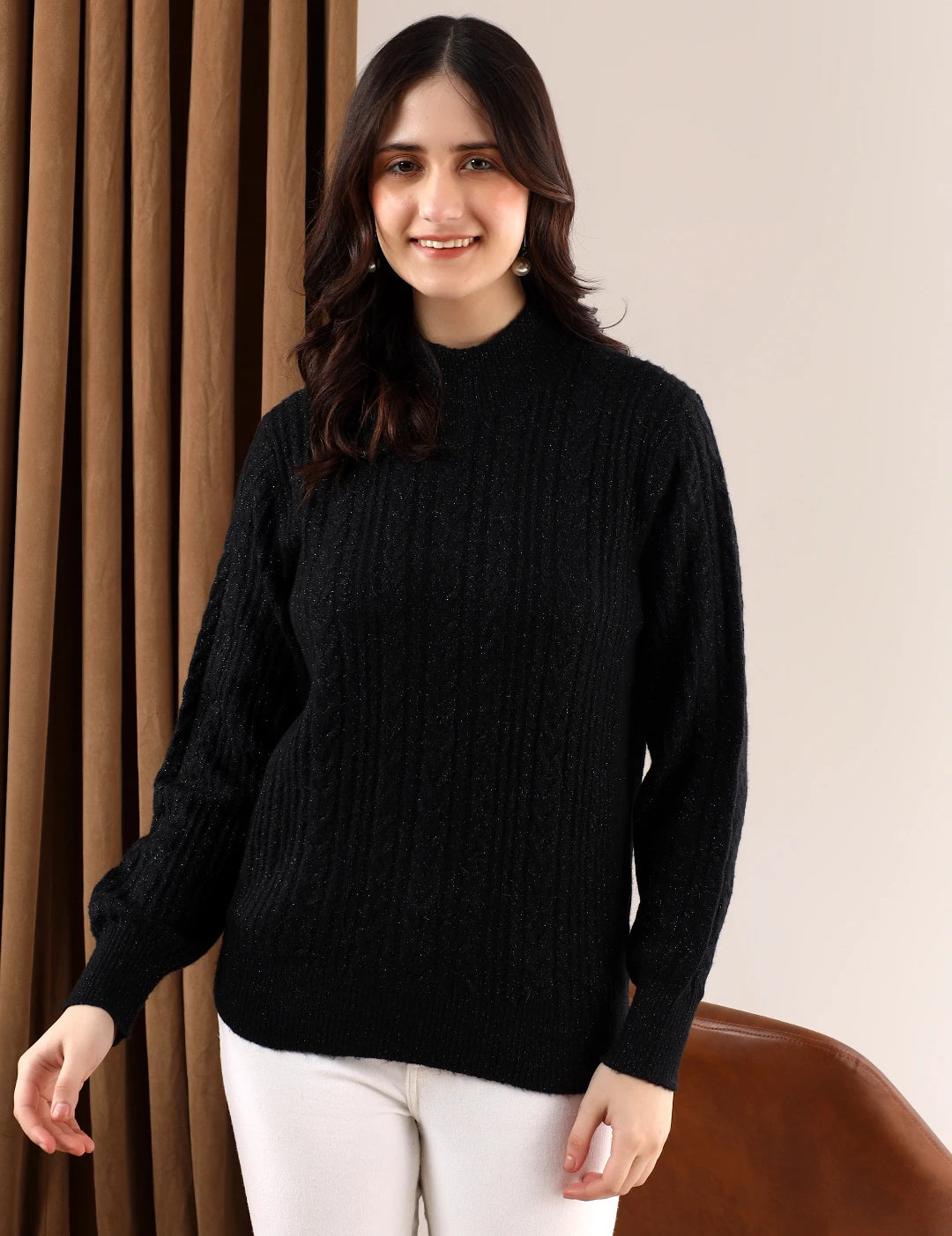 KOTTY Solid Round Neck Casual Women Black Sweater 