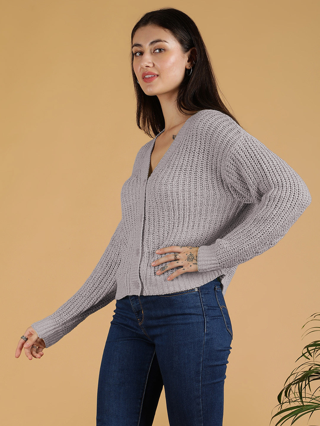 KOTTY Solid V Neck Casual Women Grey Sweater 