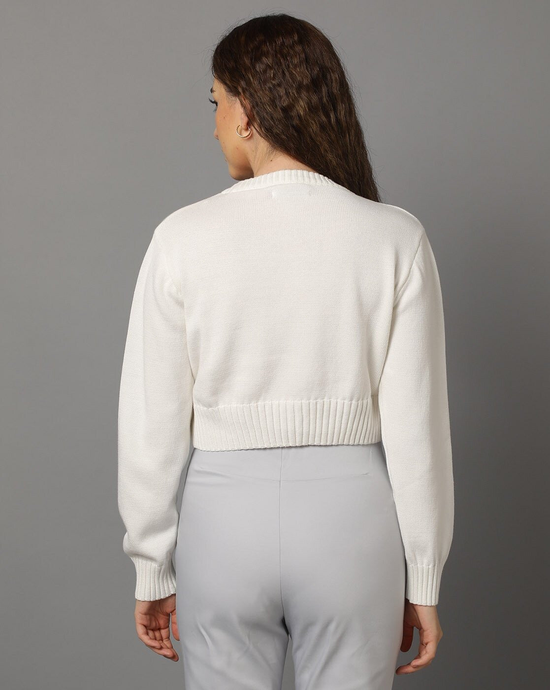KOTTY Solid V Neck Casual Women White Sweater 