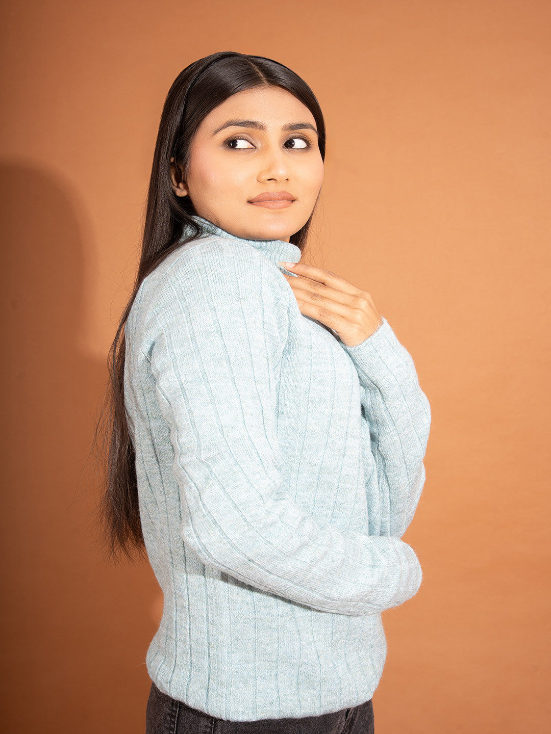 KOTTY Solid High Neck Casual Women Grey Sweater 
