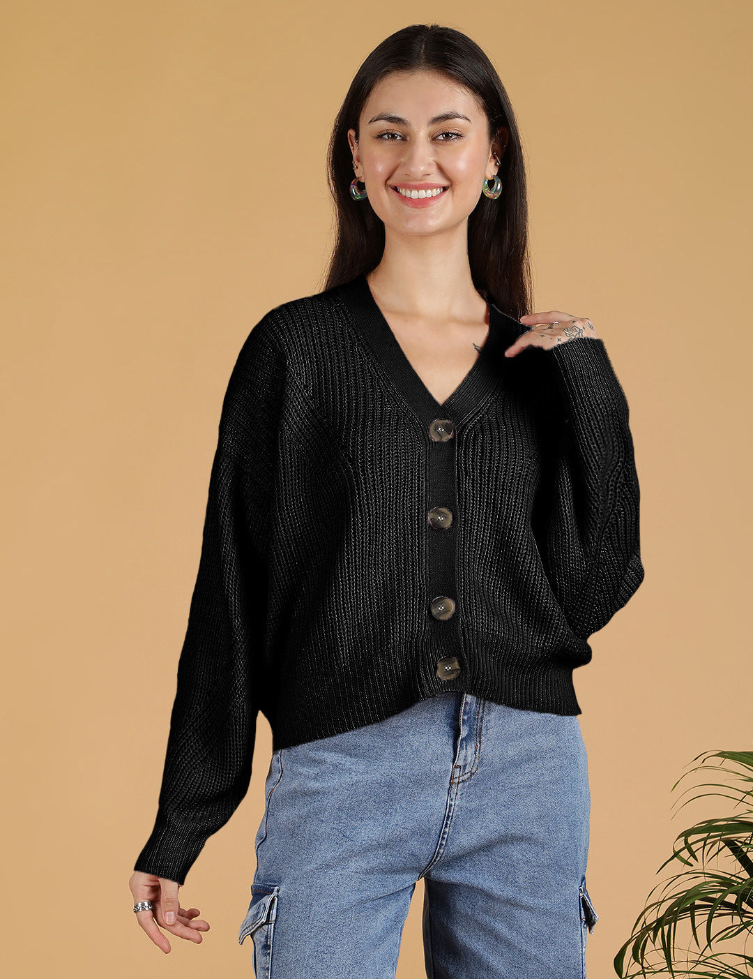 KOTTY Solid V Neck Casual Women Black Sweater 