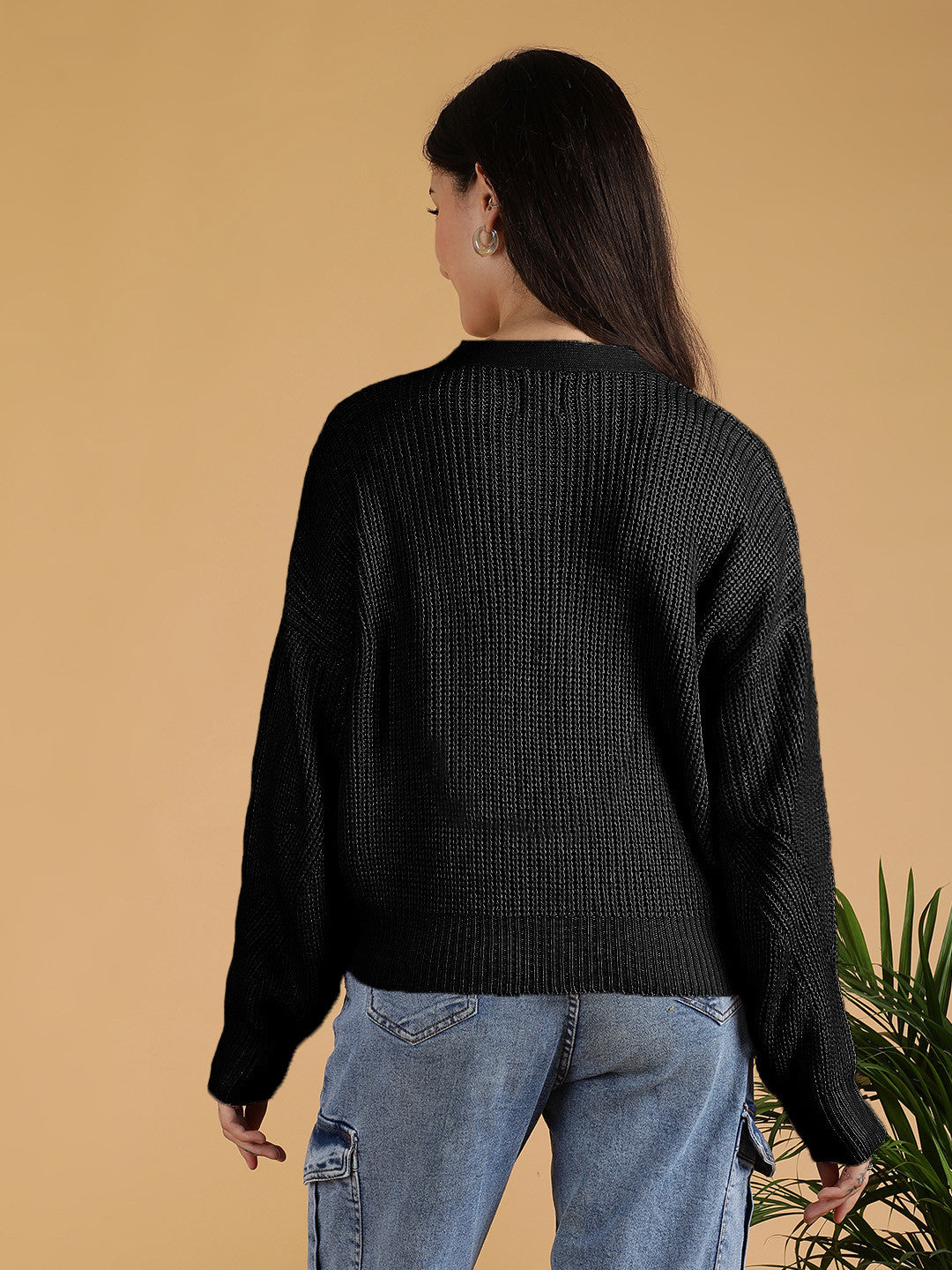 KOTTY Solid V Neck Casual Women Black Sweater 