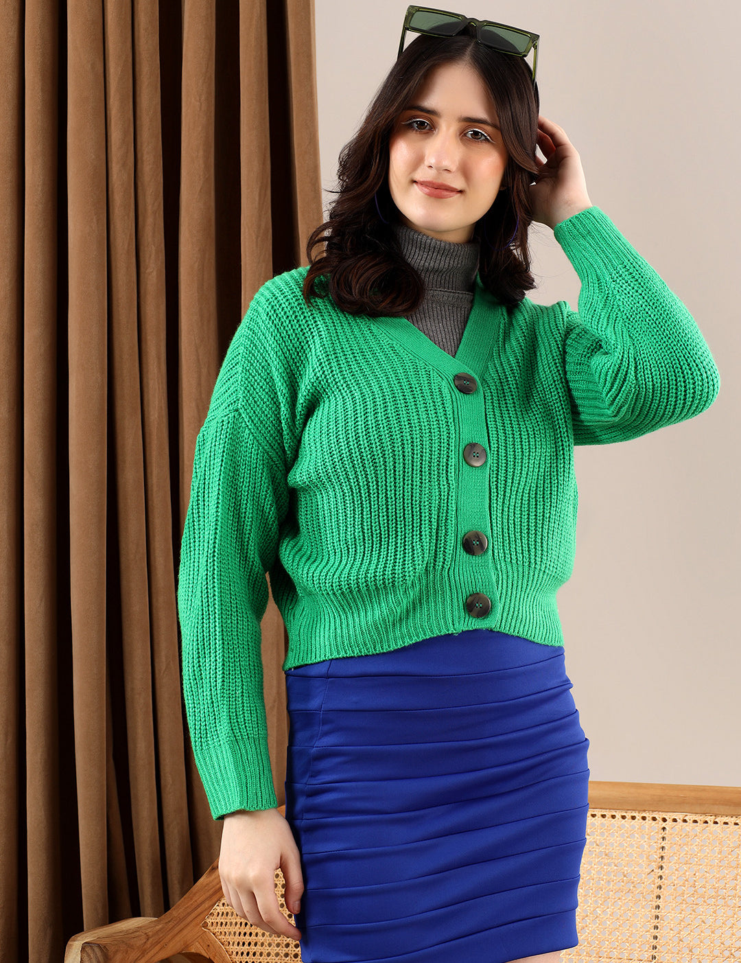KOTTY Self Design V Neck Casual Women Green Sweater 