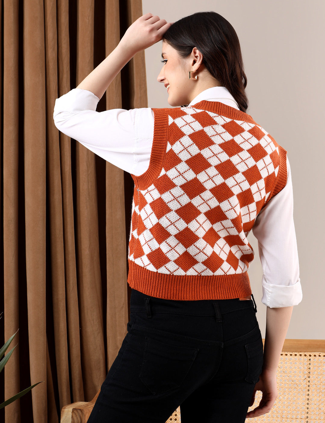 KOTTY Printed V Neck Casual Women Multicolor Sweater 