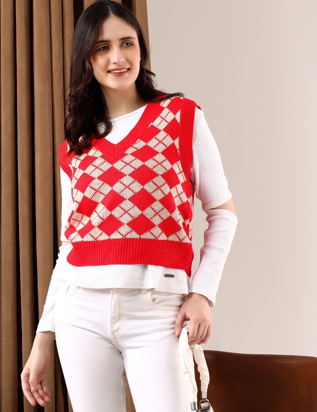 KOTTY Printed V Neck Casual Women Multicolor Sweater 