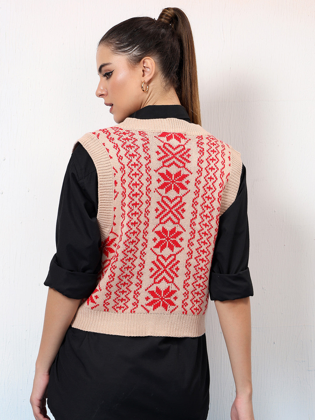 KOTTY Printed V Neck Casual Women Multicolor Sweater 