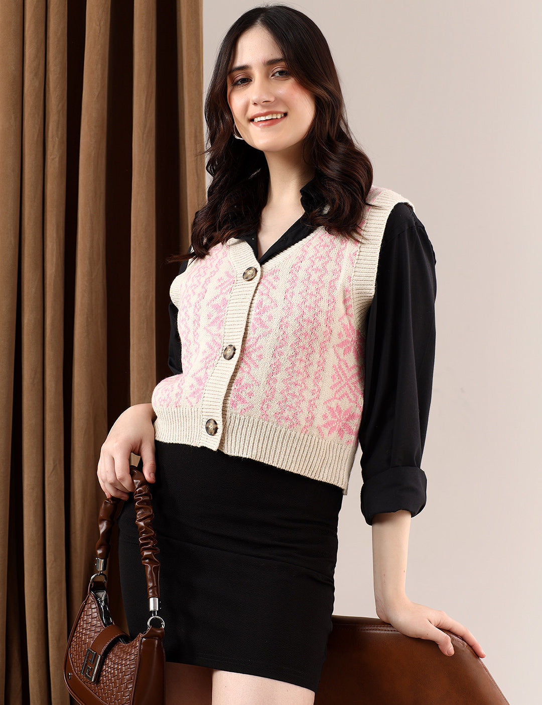 KOTTY Printed V Neck Casual Women Multicolor Sweater 