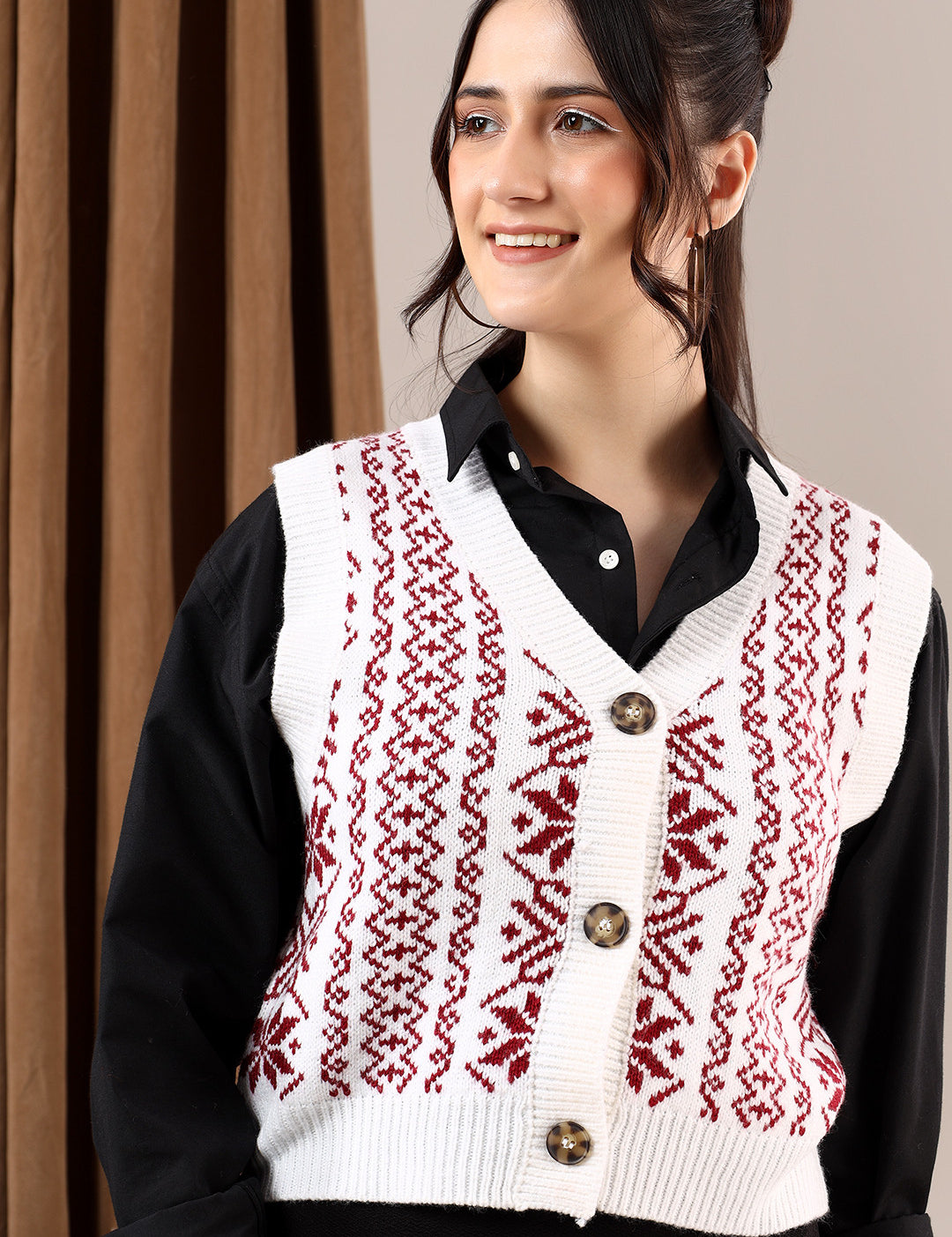 KOTTY Printed V Neck Casual Women Multicolor Sweater 