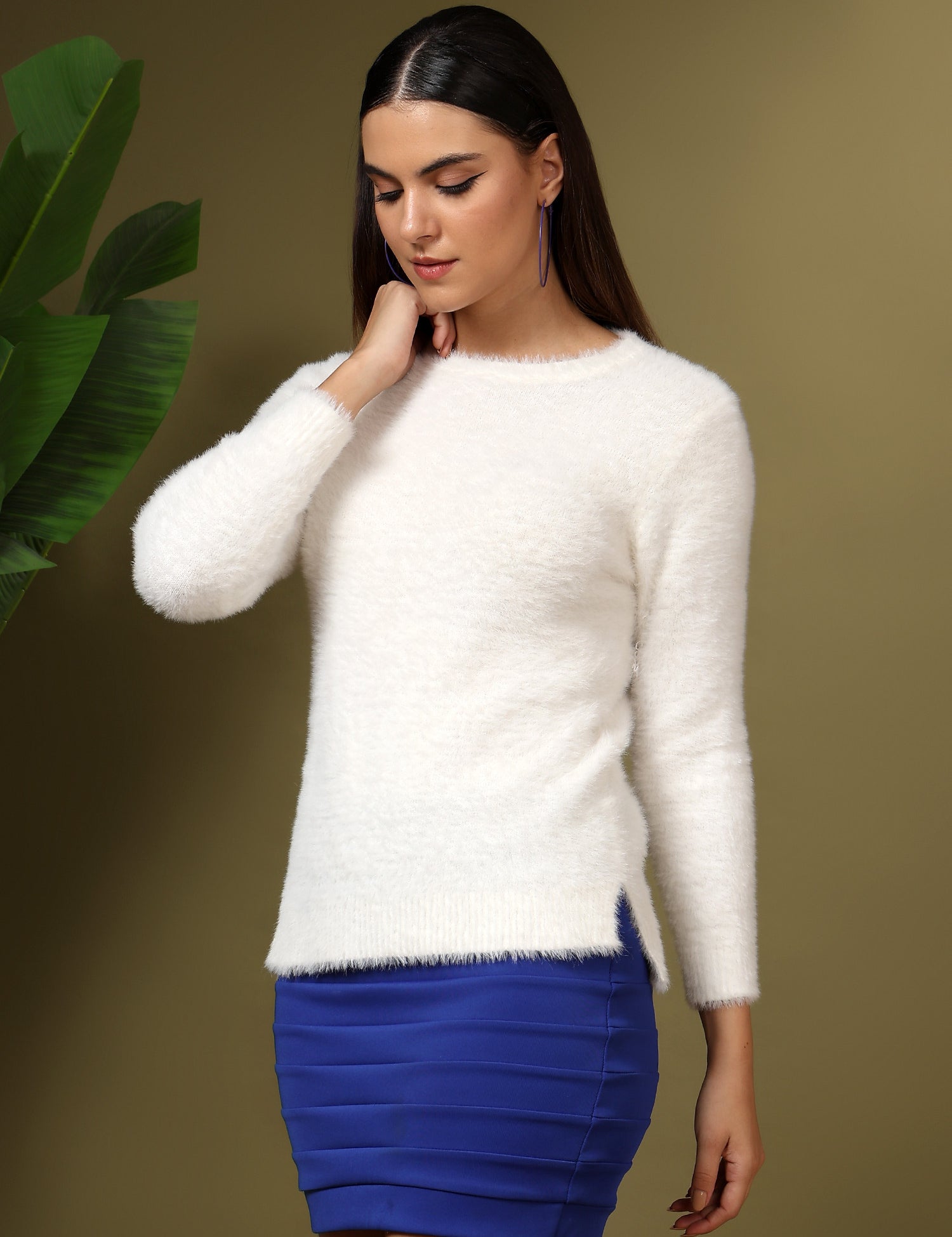 KOTTY Solid Round Neck Casual Women White Sweater 