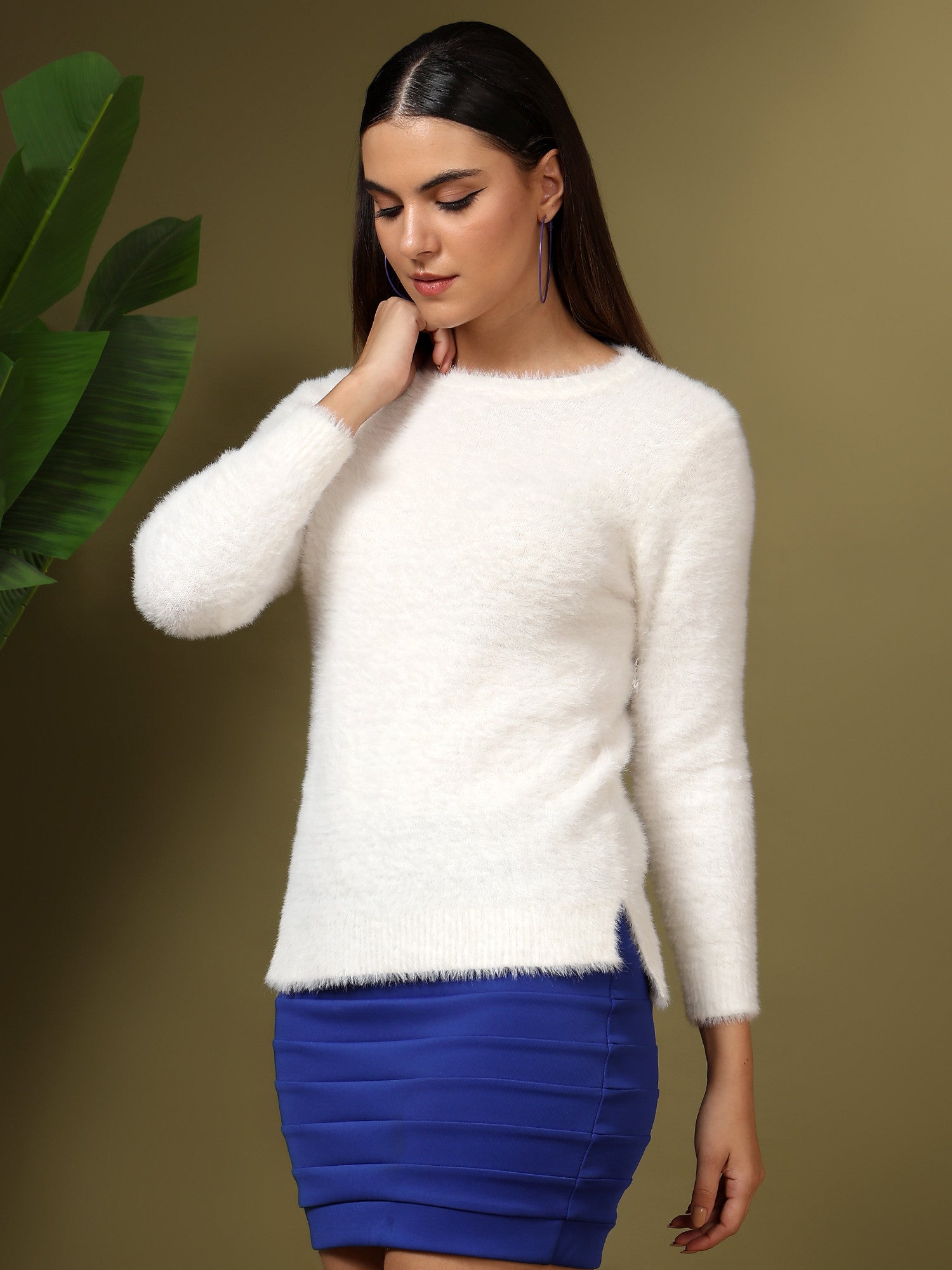 KOTTY Solid Round Neck Casual Women White Sweater 