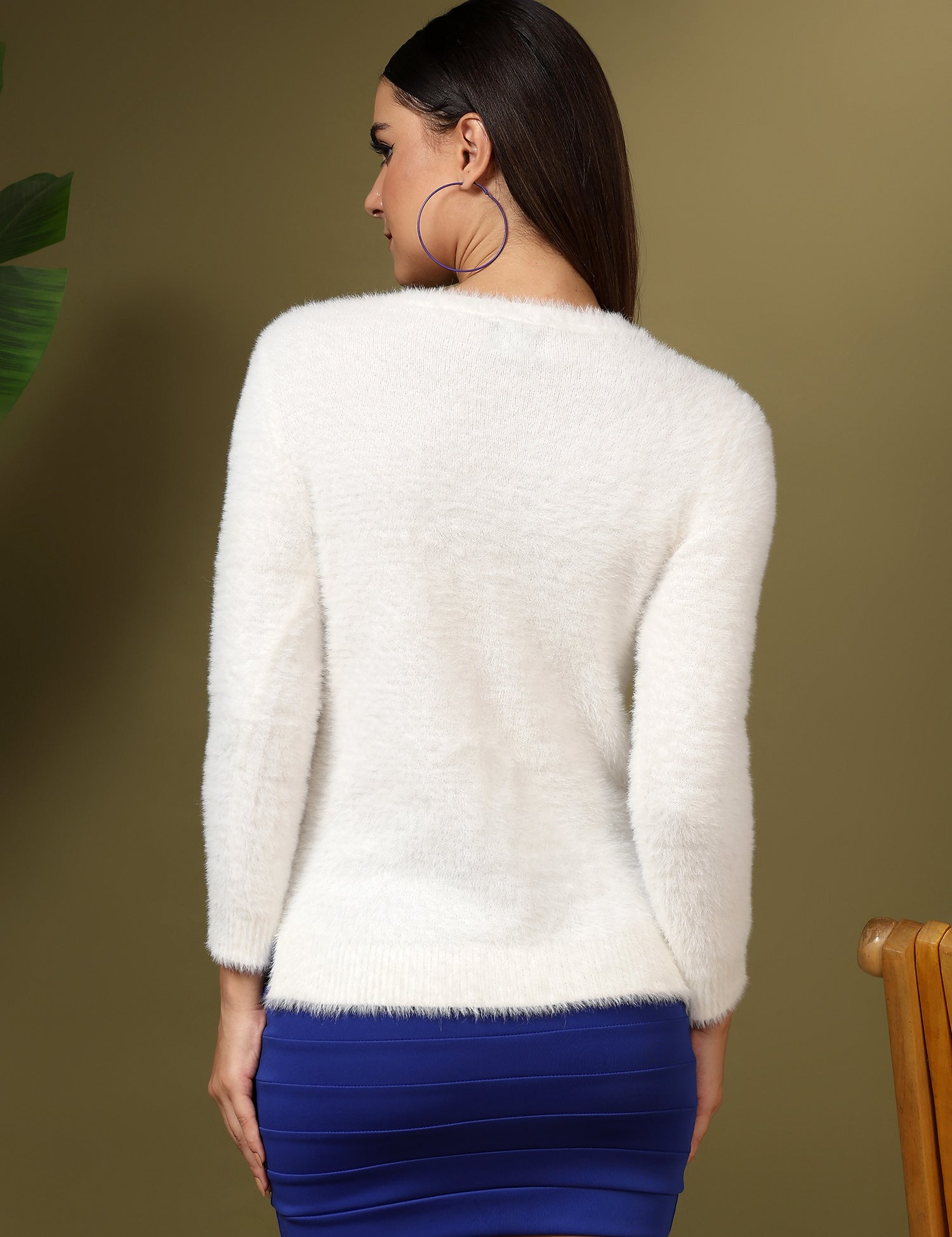 KOTTY Solid Round Neck Casual Women White Sweater 