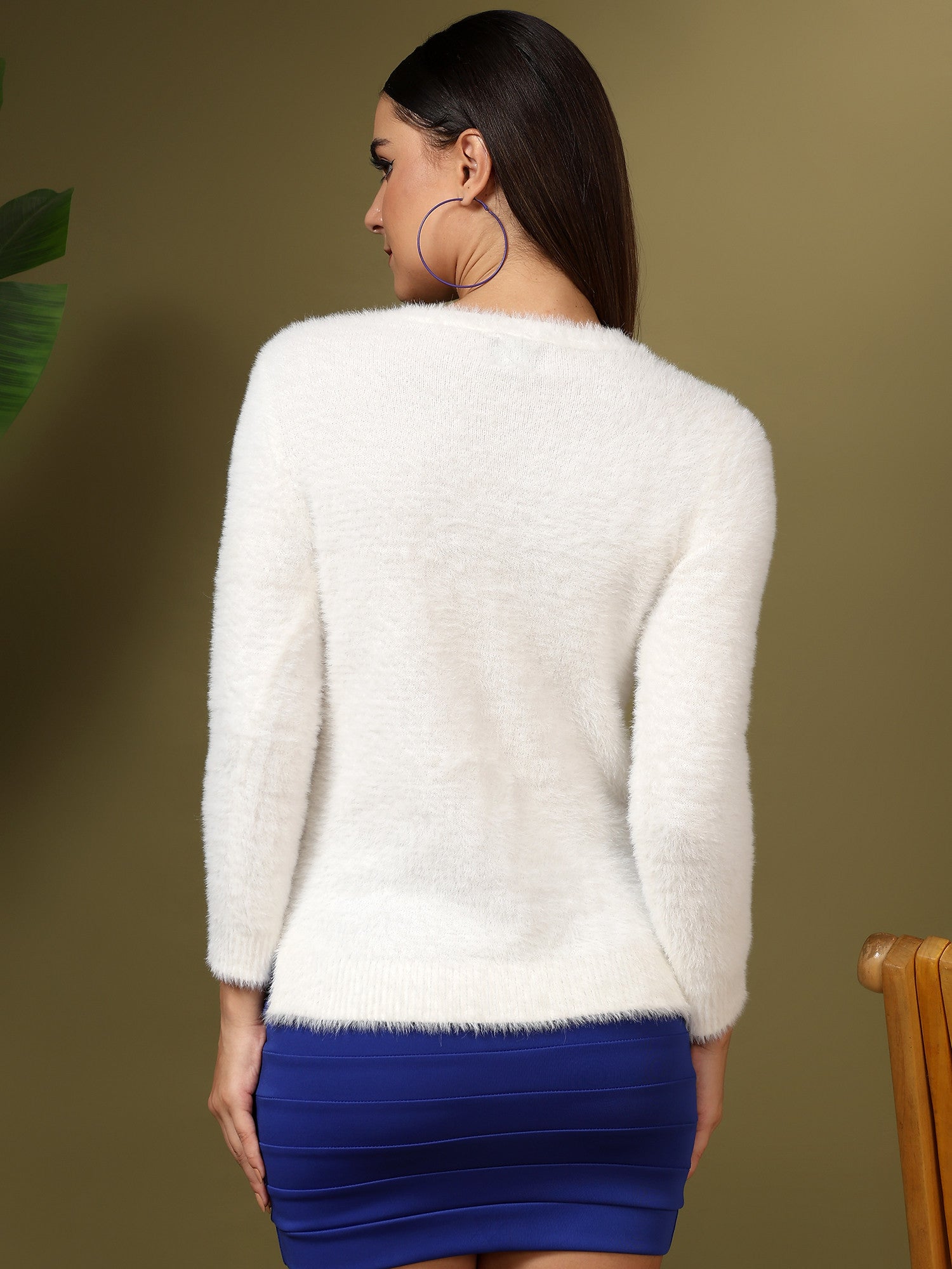 KOTTY Solid Round Neck Casual Women White Sweater 