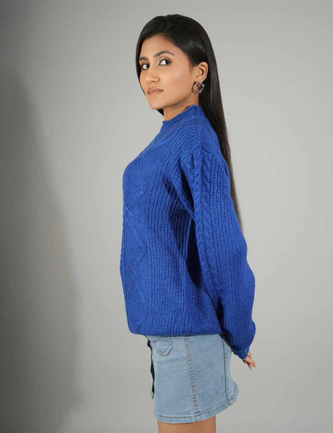KOTTY Solid Round Neck Casual Women Blue Sweater 