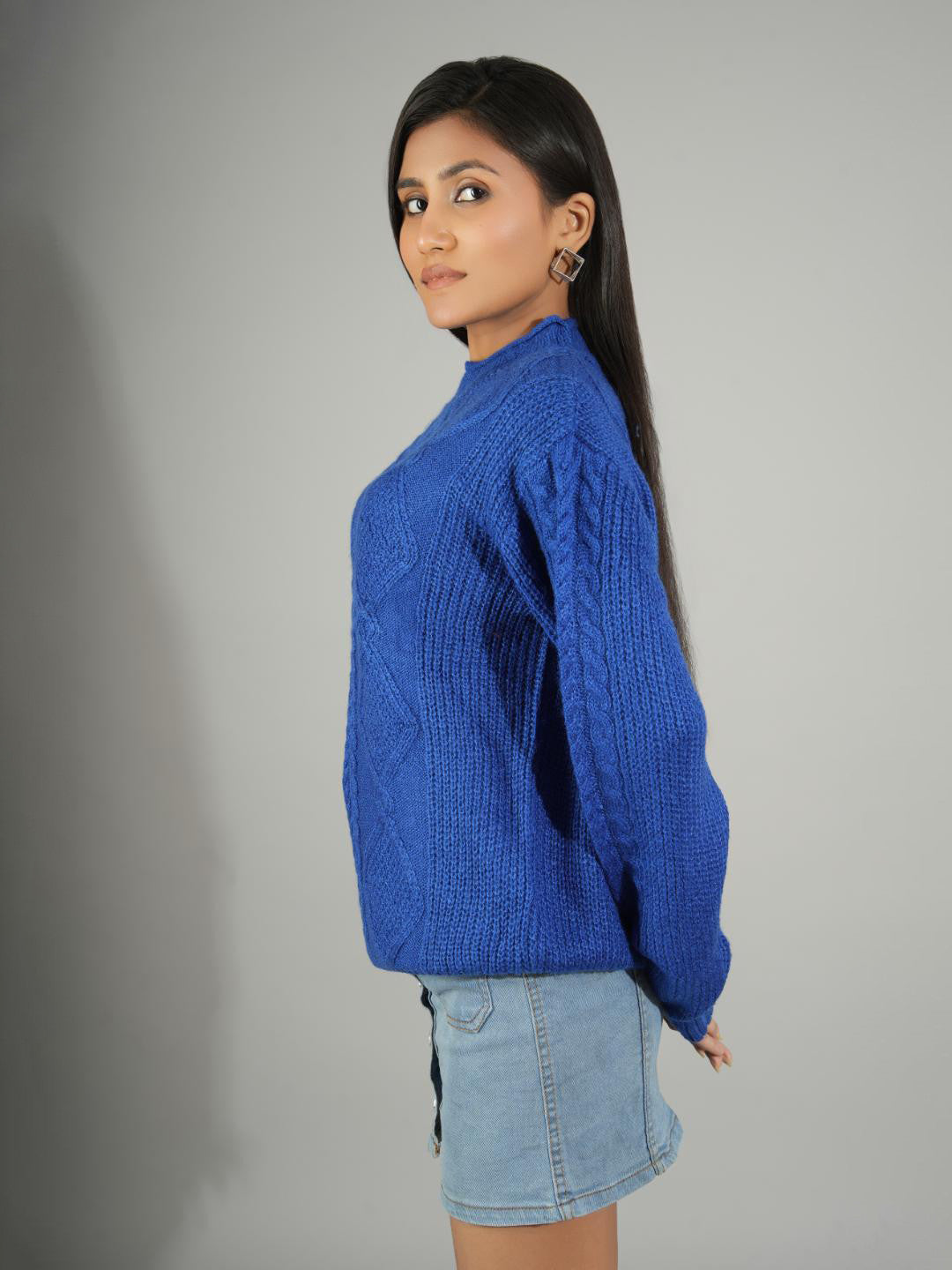 KOTTY Solid Round Neck Casual Women Blue Sweater 