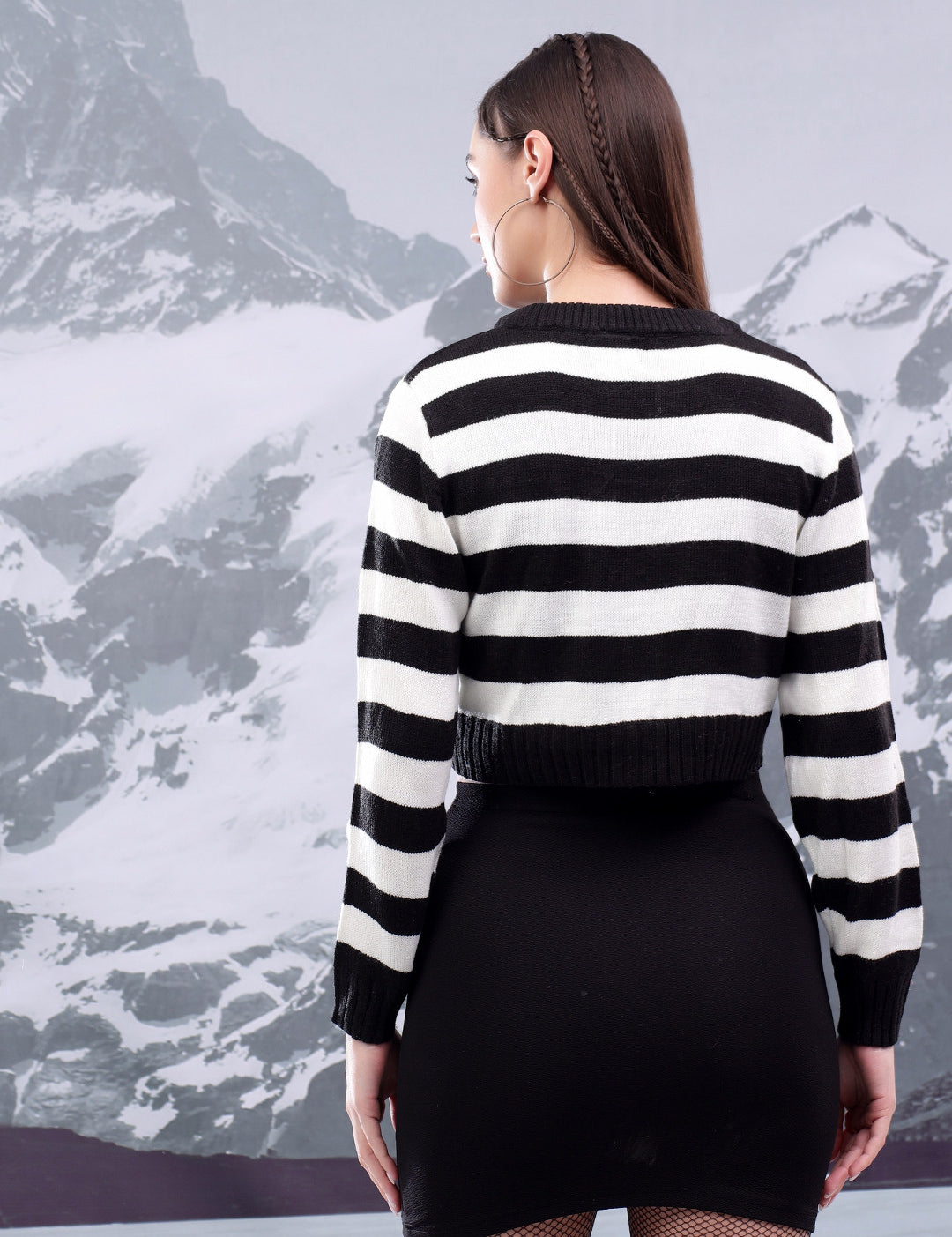 KOTTY Striped V Neck Casual Women Multicolor Sweater 