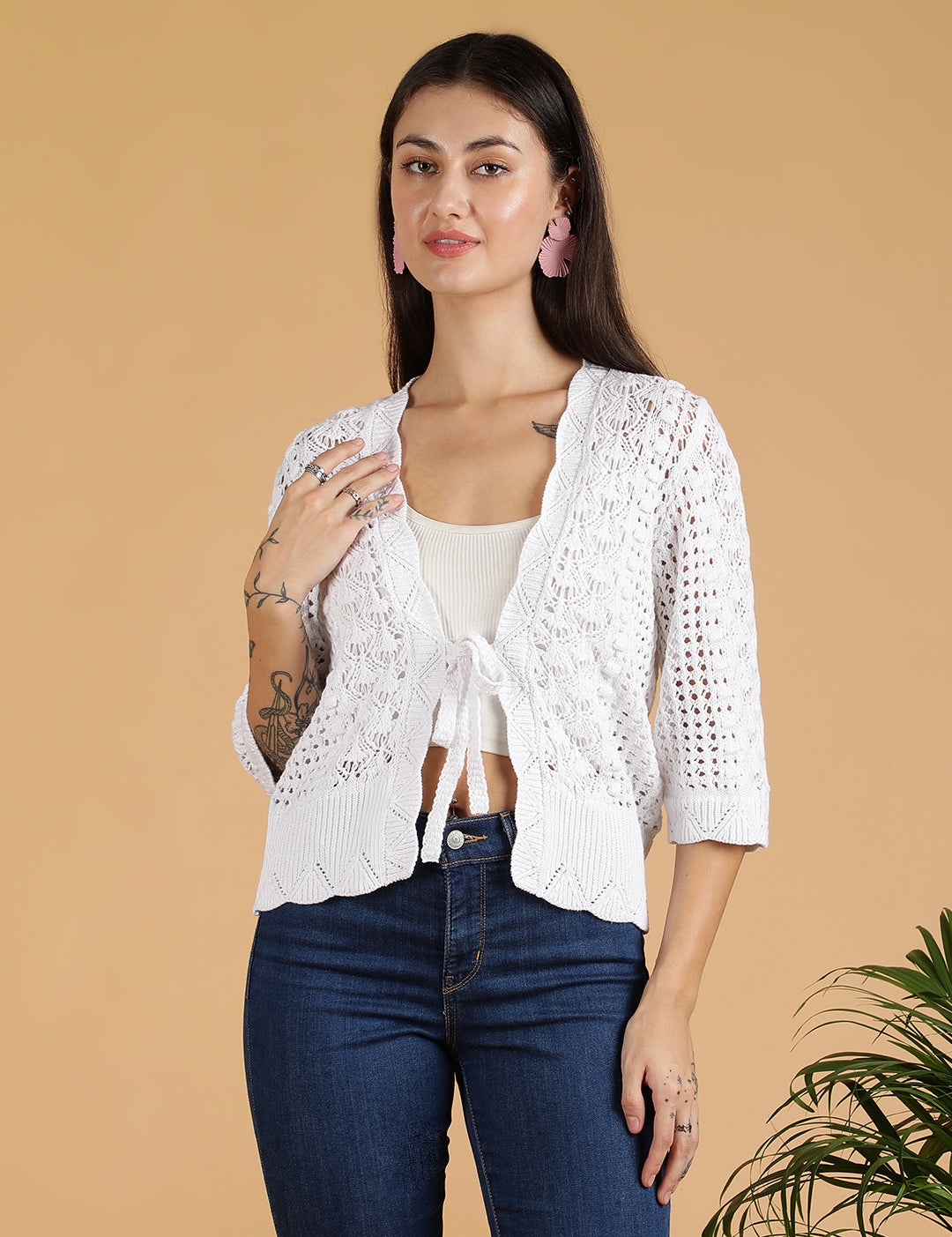 KOTTY Solid V Neck Casual Women White Sweater 
