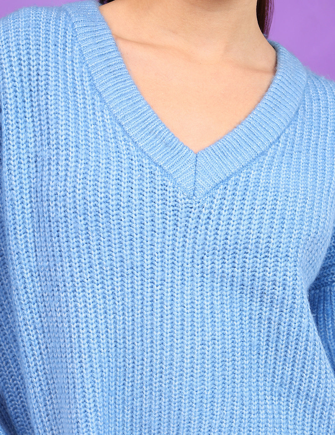 KOTTY Solid V Neck Casual Women Blue Sweater 