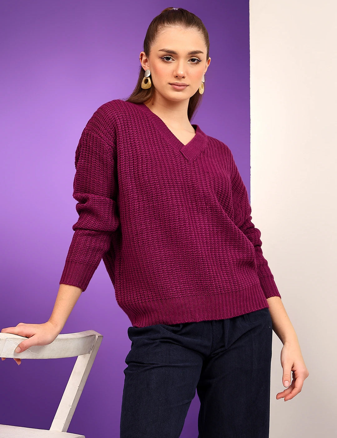 KOTTY Solid V Neck Casual Women Maroon Sweater 