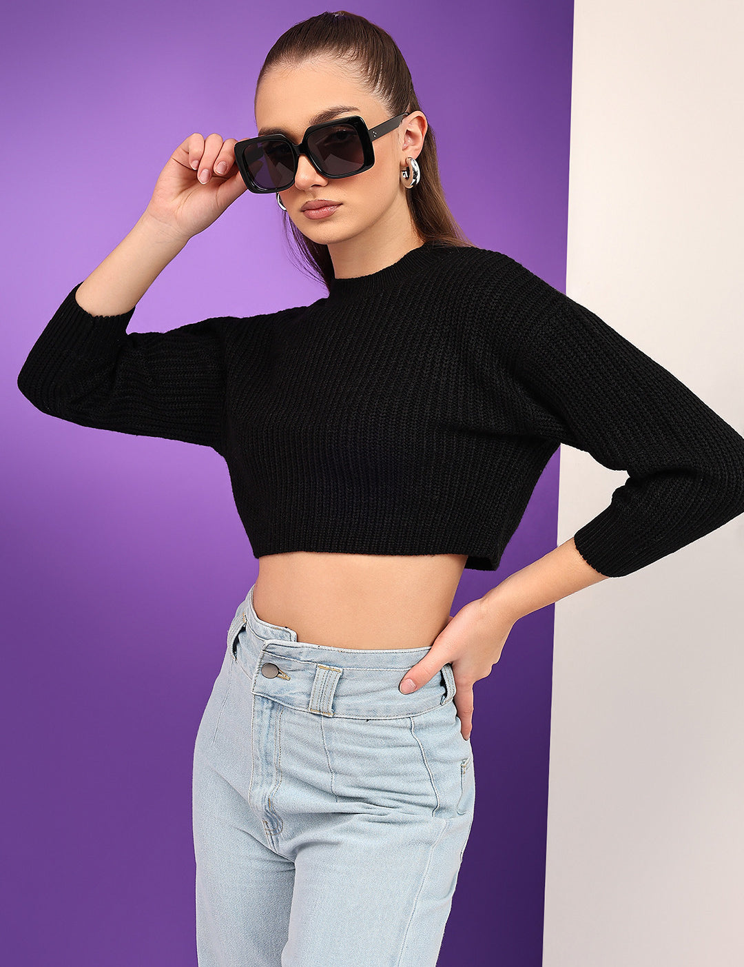 KOTTY Solid Round Neck Casual Women Black Sweater 