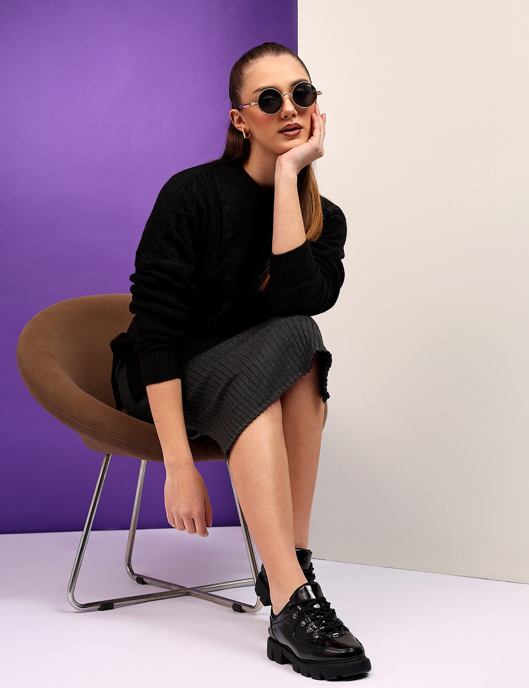 KOTTY Self Design Round Neck Casual Women Black Sweater 
