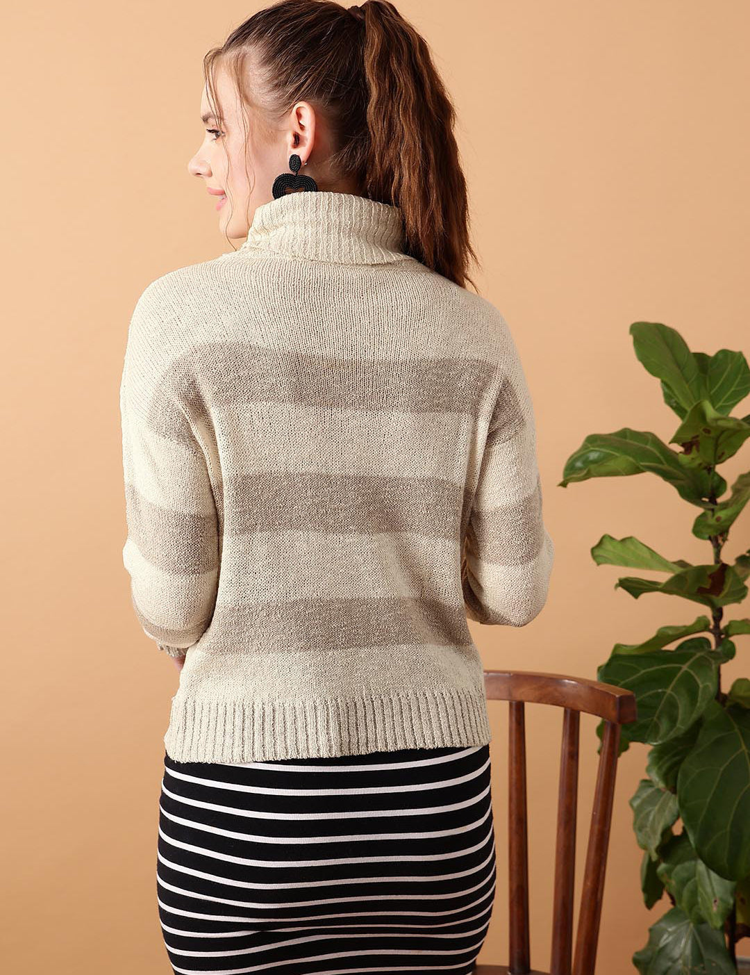 KOTTY Striped Round Neck Casual Women Multicolor Sweater 