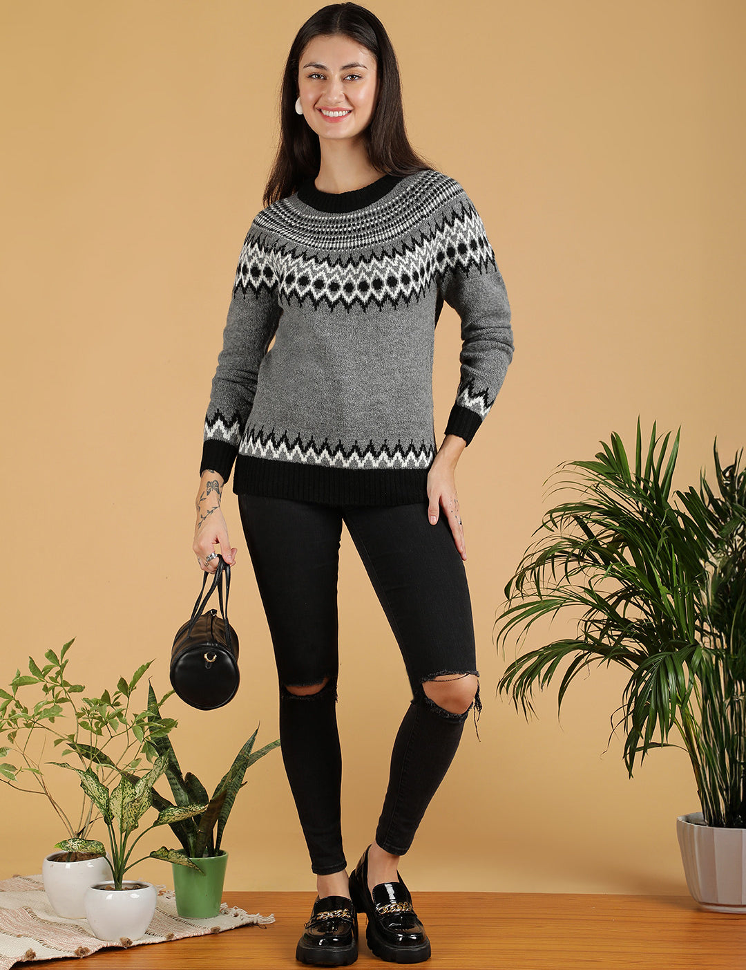 KOTTY Colorblock High Neck Casual Women Multicolor Sweater 