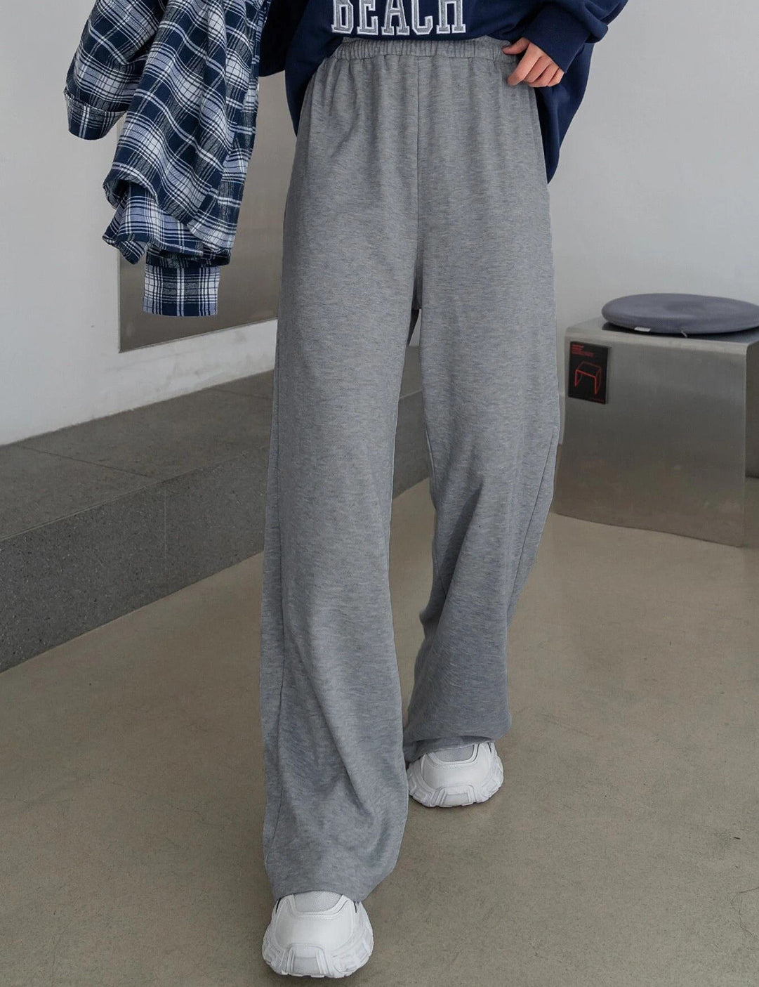 KOTTY Solid Women Grey Track Pants 