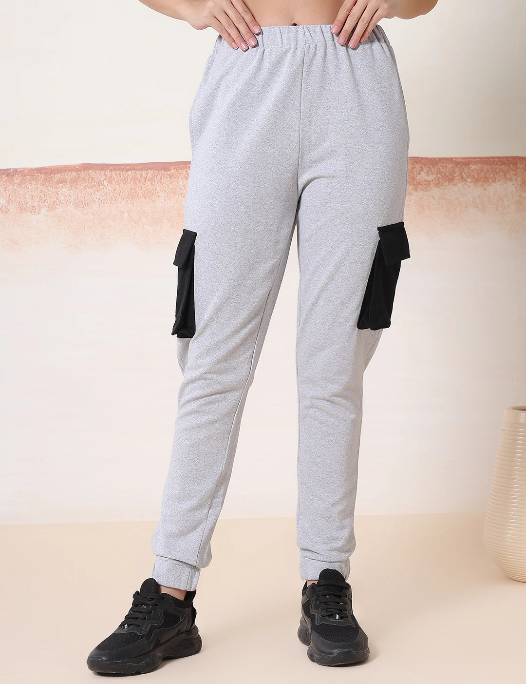 KOTTY Solid Women Grey Track Pants 