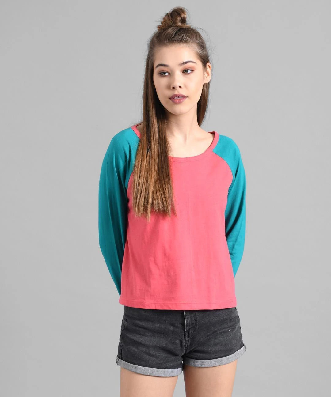 KOTTY Women's T-shirt With Mask