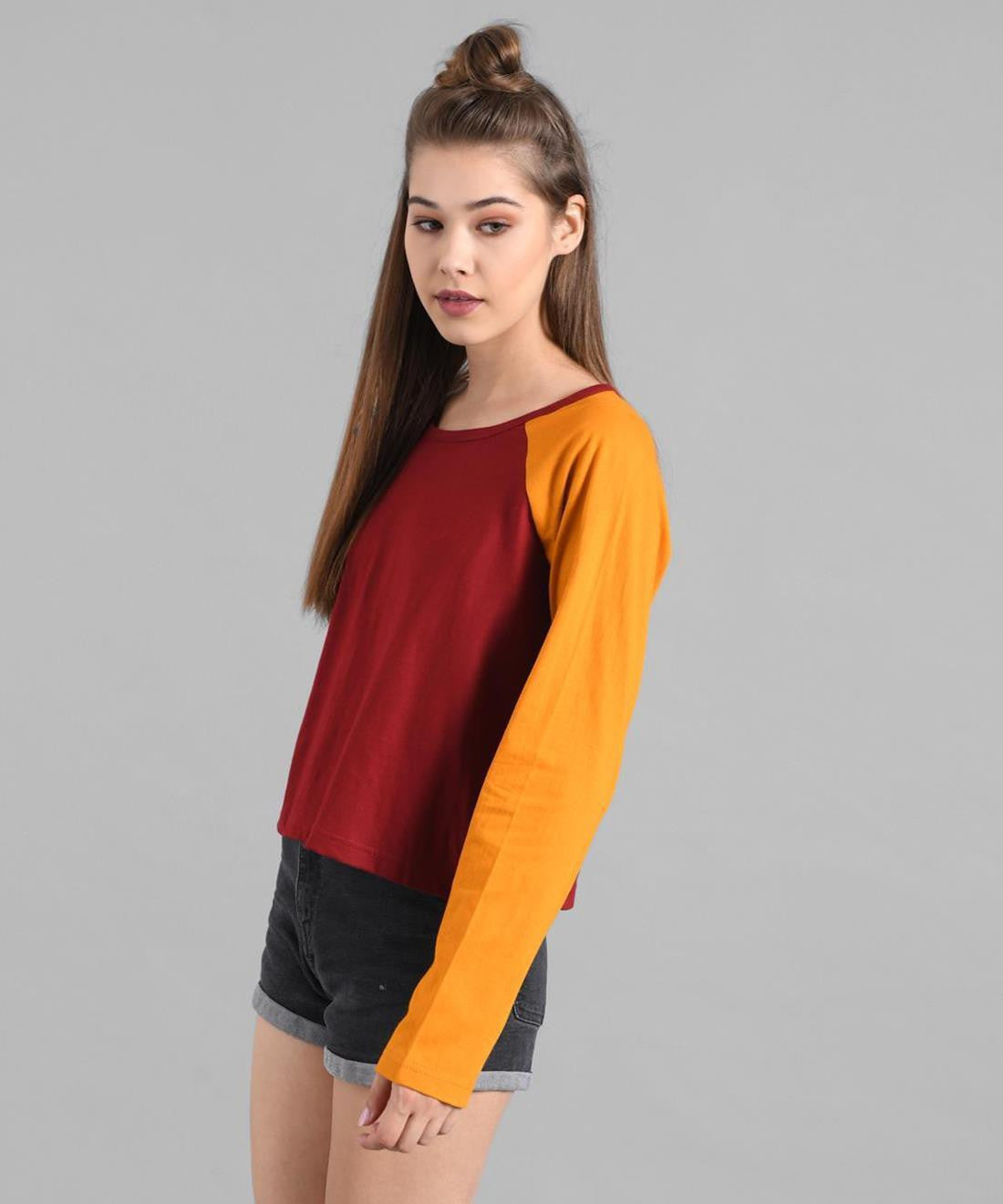 KOTTY Women's T-shirt With Mask
