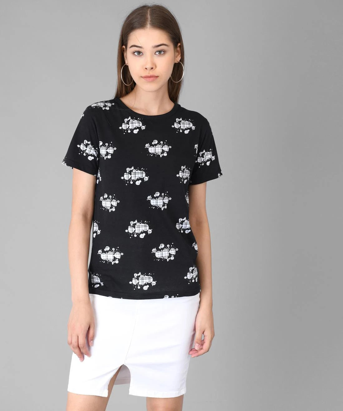 KOTTY Printed Women Round Neck Black T-Shirt 