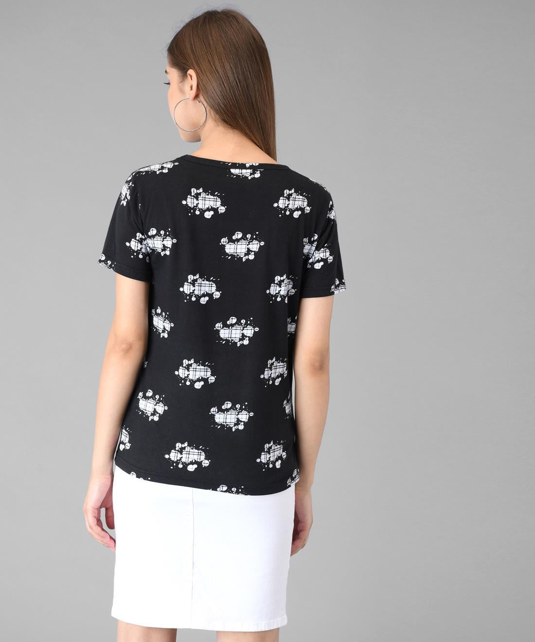 KOTTY Printed Women Round Neck Black T-Shirt 