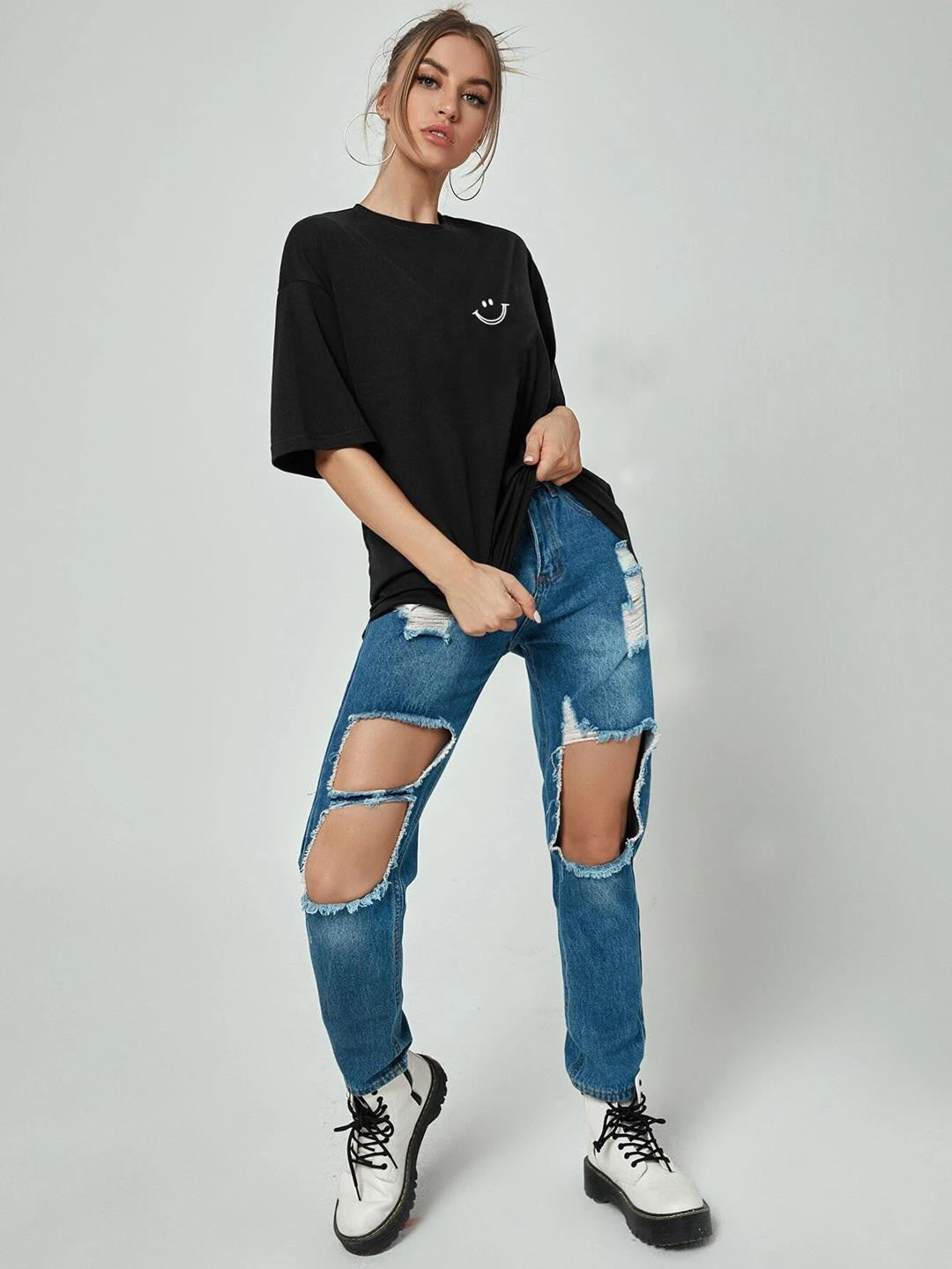 KOTTY Printed Women Round Neck Black T-Shirt 