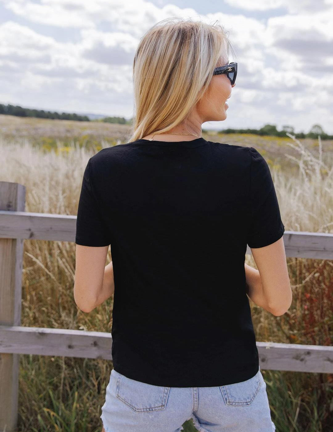 KOTTY Printed Women Round Neck Black T-Shirt 