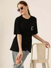 KOTTY Typography Women Round Neck Black T-Shirt 