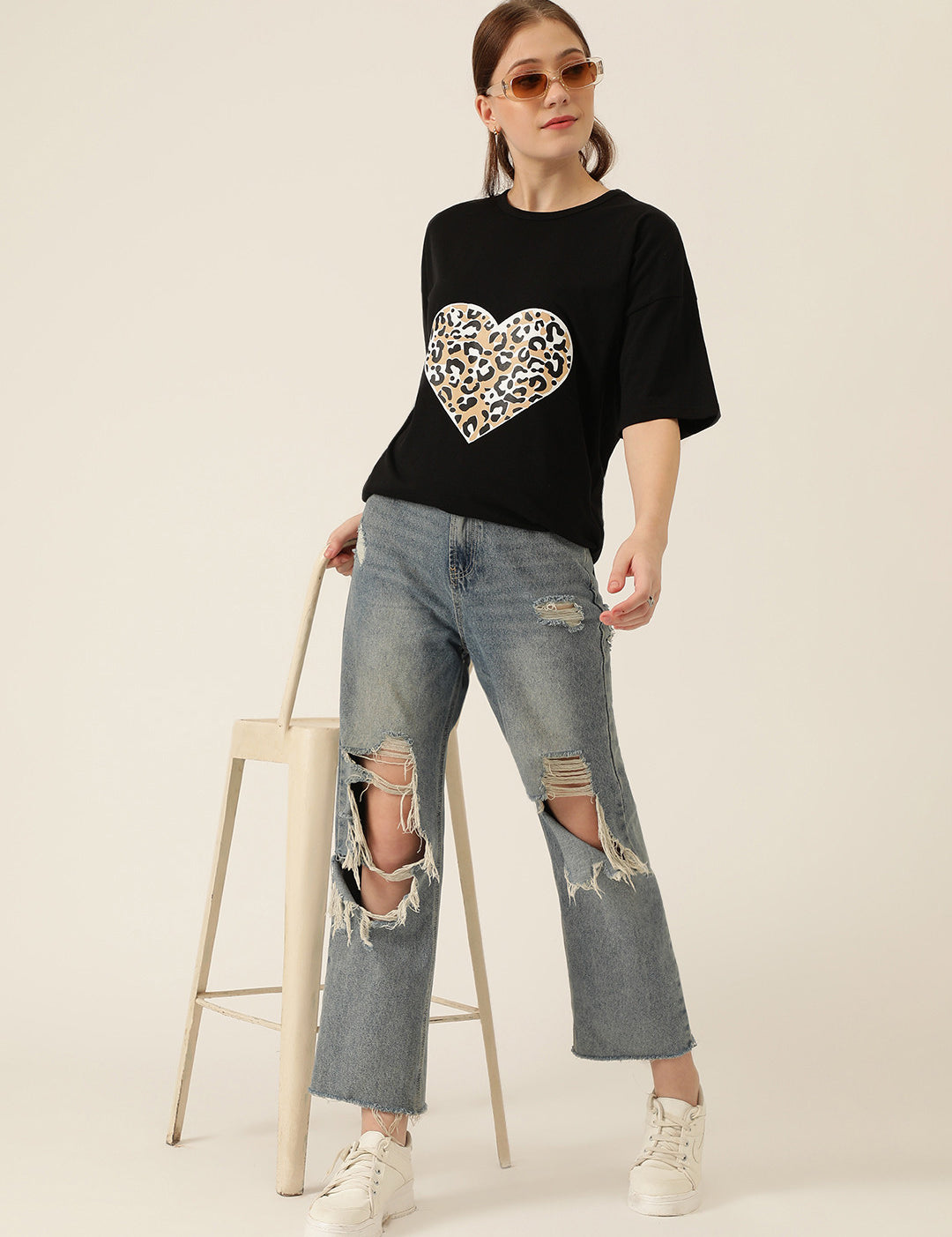 KOTTY Printed Women Round Neck Black T-Shirt 