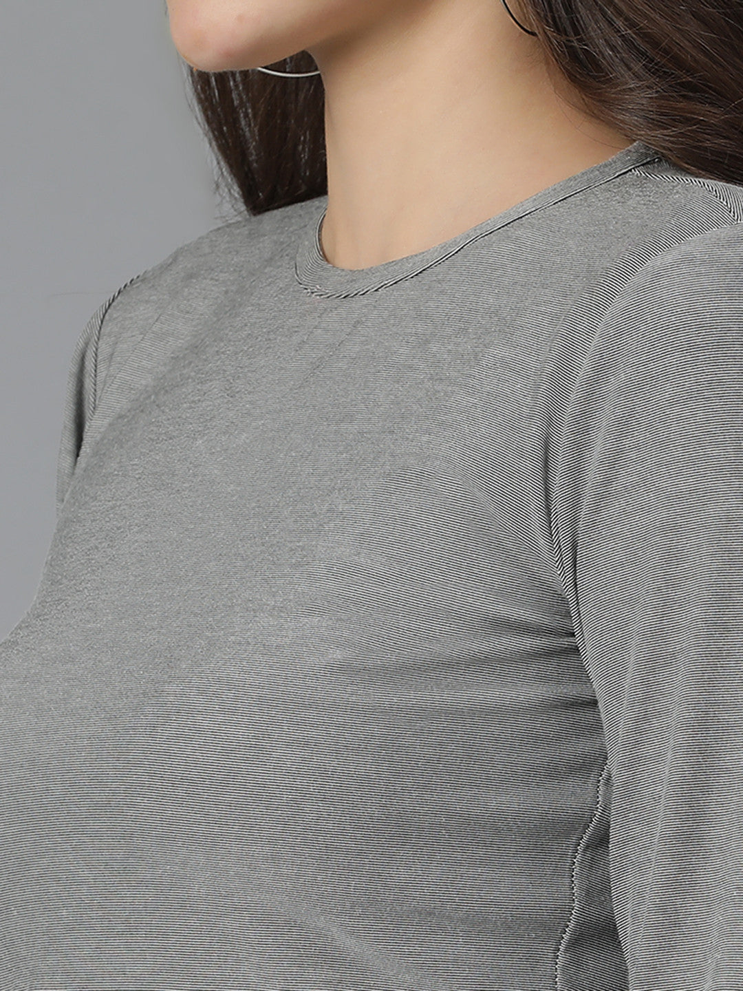 KOTTY Solid Women Round Neck Grey T-Shirt 
