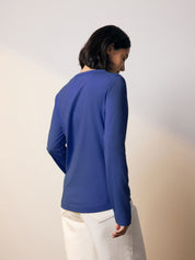 Women's Essential Long-Sleeve Crewneck T-Shirt