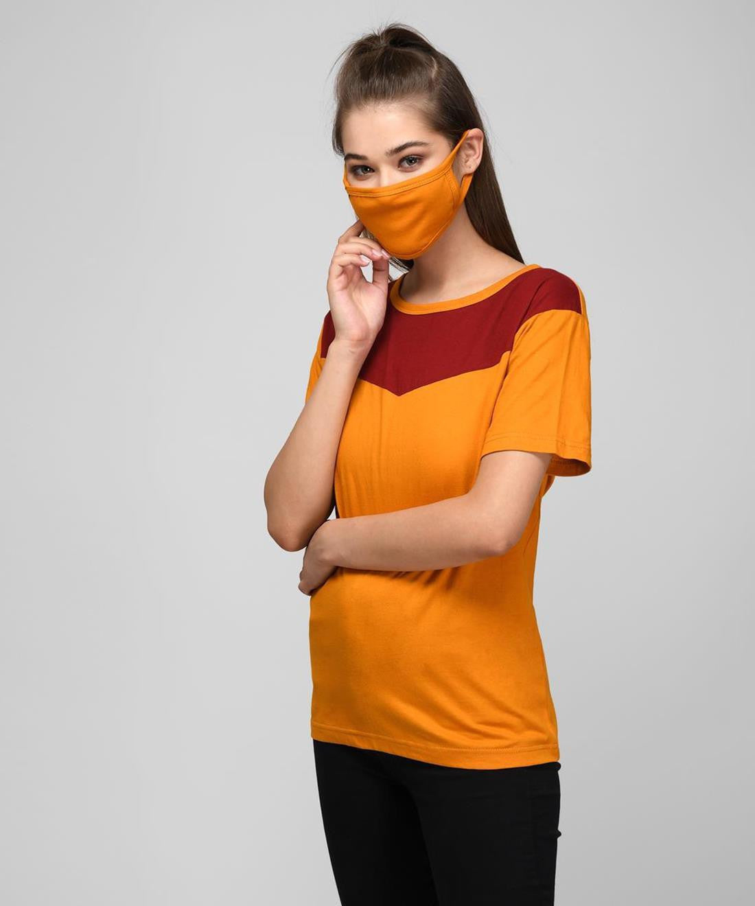 KOTTY Women's T-shirt With Mask
