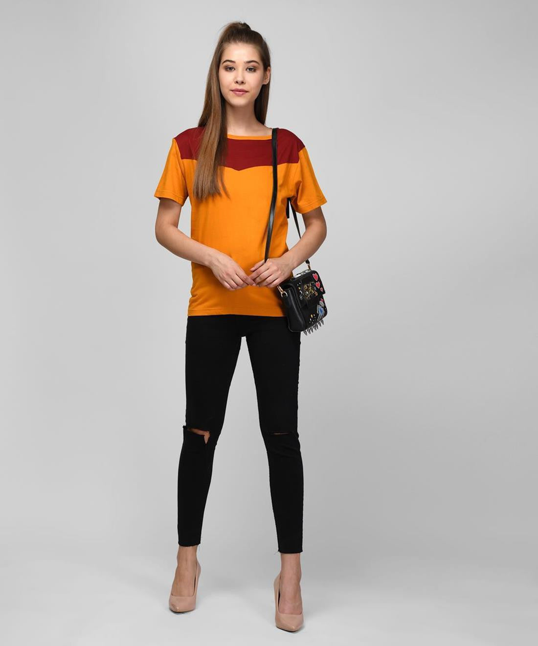 KOTTY Women's T-shirt With Mask