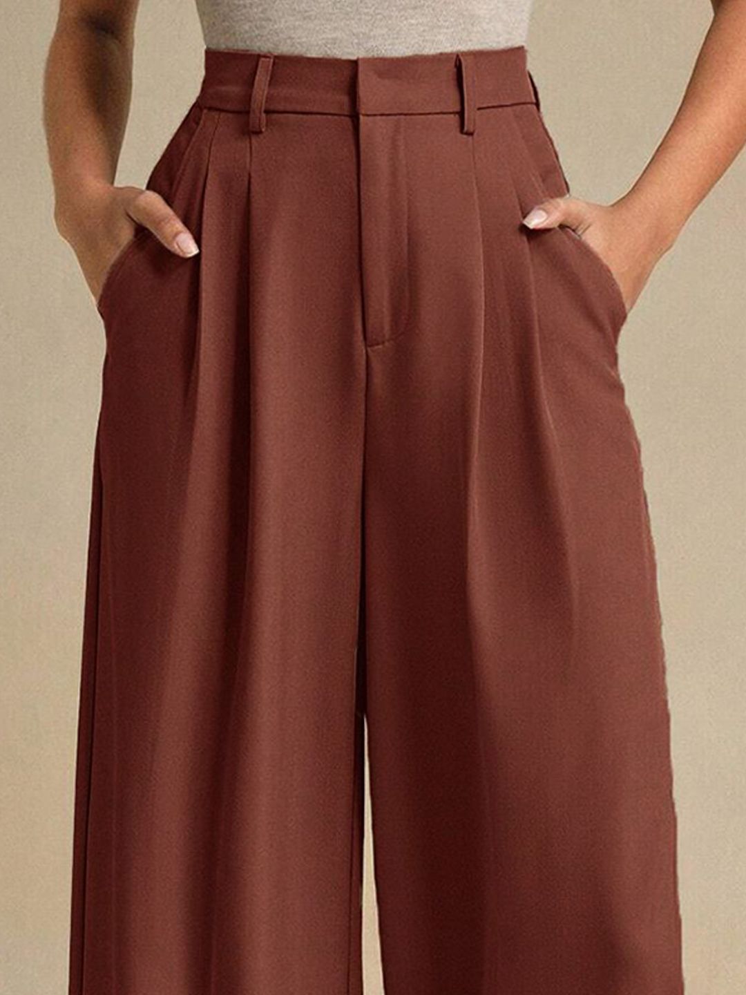 Kotty Women Relaxed Fit High-Rise Pleated Trouser