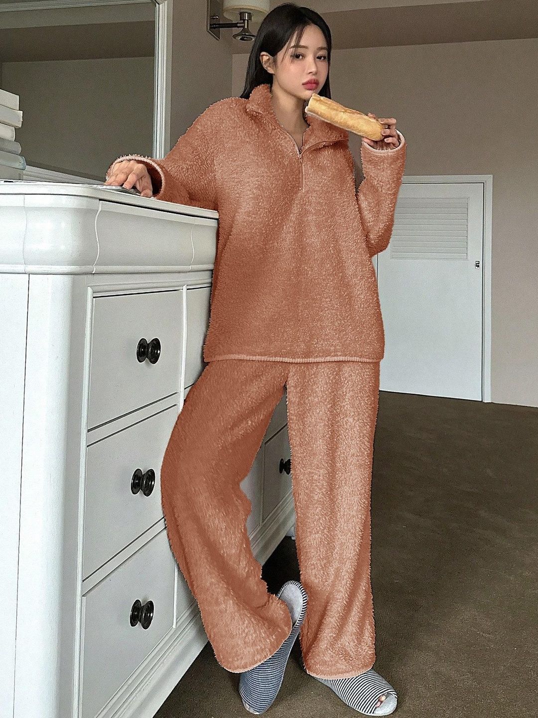 Kotty Women  Winter Lounge Set