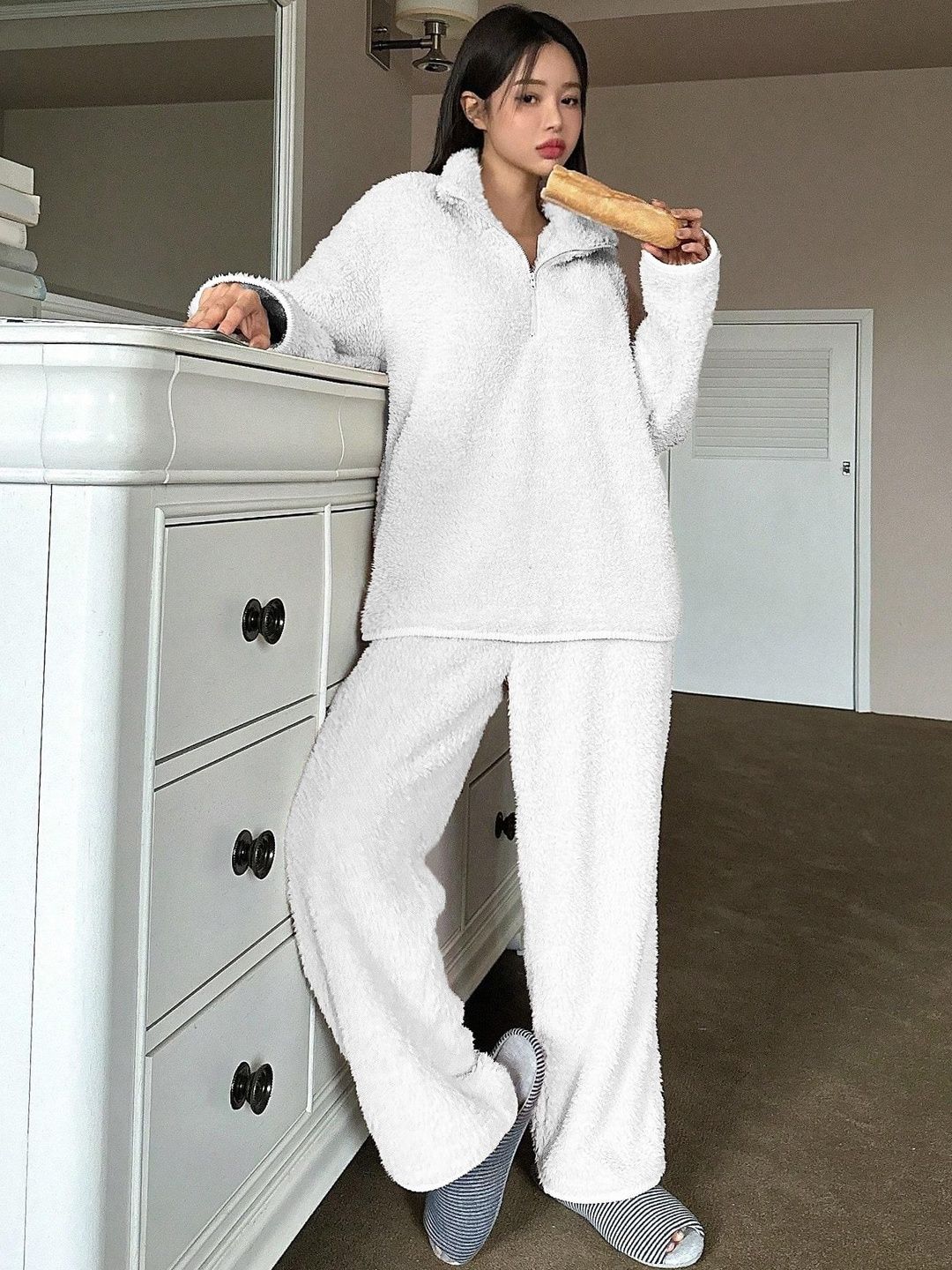 Kotty Women Shirt Collar Top With Pyjamas Night suits