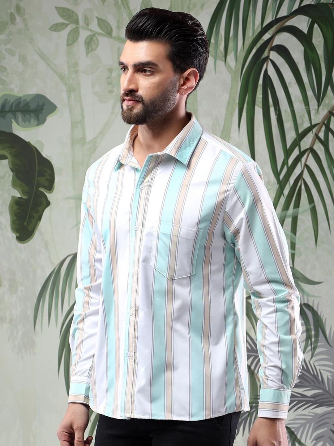 Kotty Men Spread Collar Vertical Striped Casual Shirt