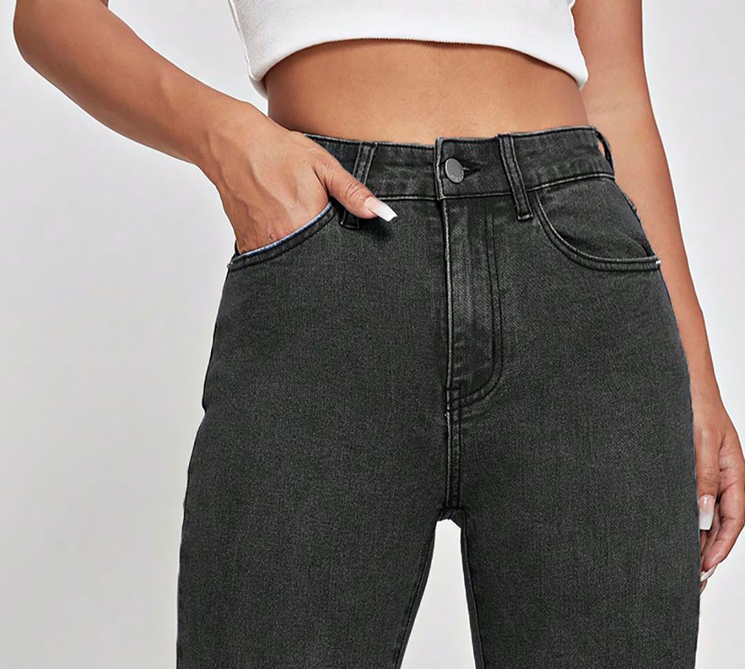 Kotty Women Black Bootcut High-Rise Clean Look Cotton Stretchable Jeans