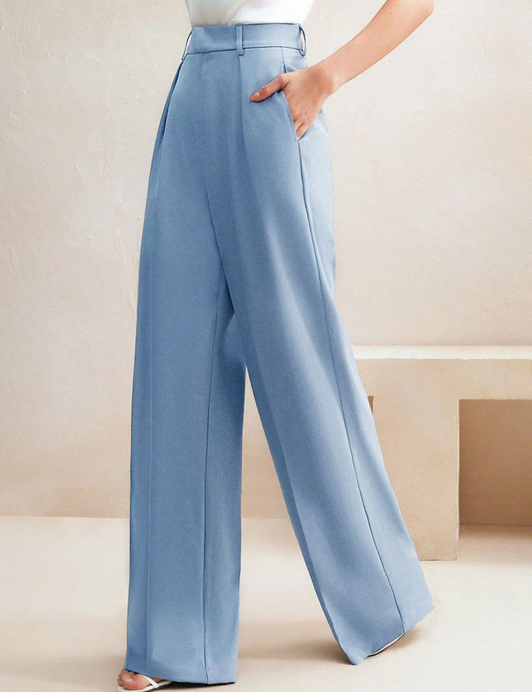Kotty Women Relaxed Fit High-Rise Easy Wash Pleated Trousers