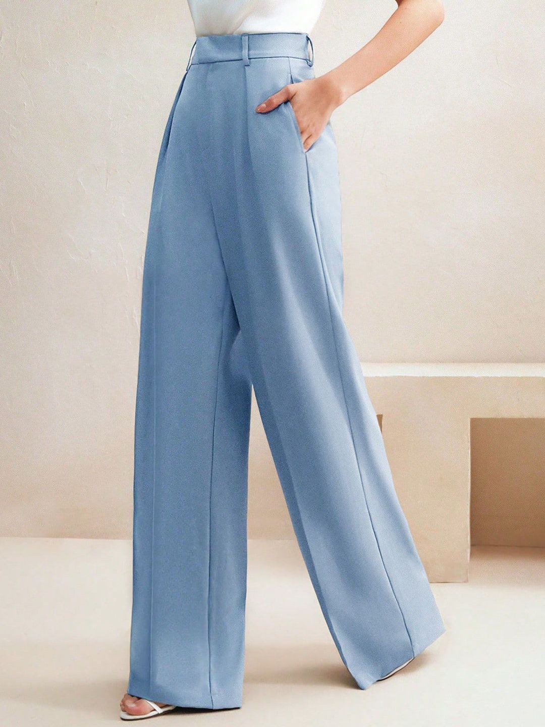 Kotty Women Relaxed Fit High-Rise Easy Wash Pleated Trousers