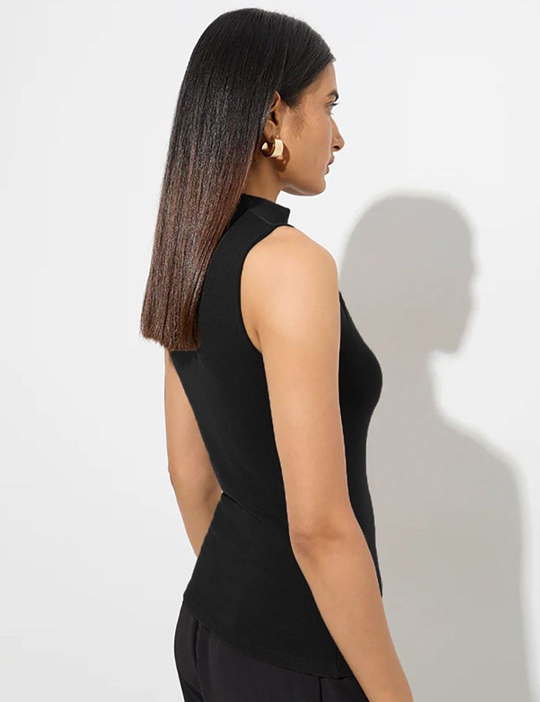 Kotty Women High Neck Sleeveless Top