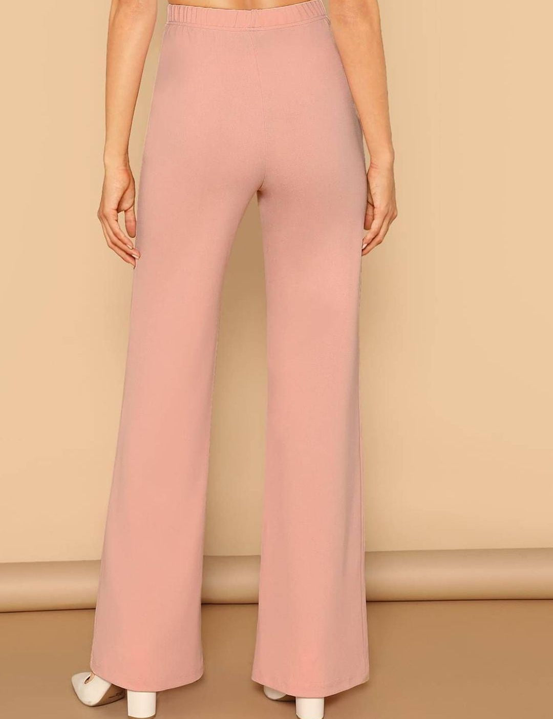 Kotty Women Relaxed High-Rise Flared Trousers 